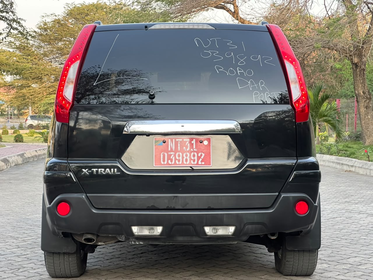 NISSAN EXTRAIL thumbnail 7